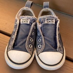 Little Kids Converse All Star shoes size 7 blue and white
